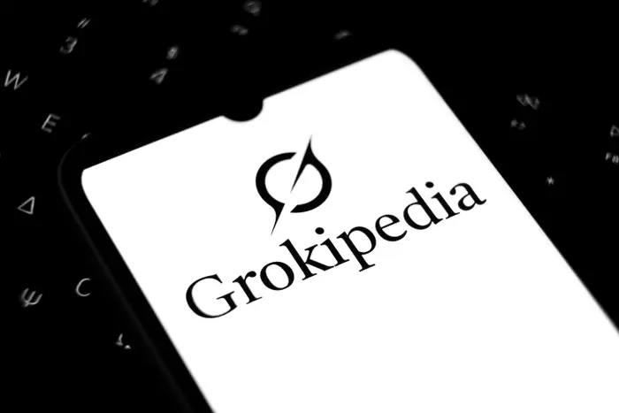 AI Rewriting Wikipedia's Future - Grokipedia Analysis